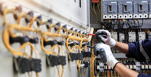 Professional Electrician technician working in Westview, FL